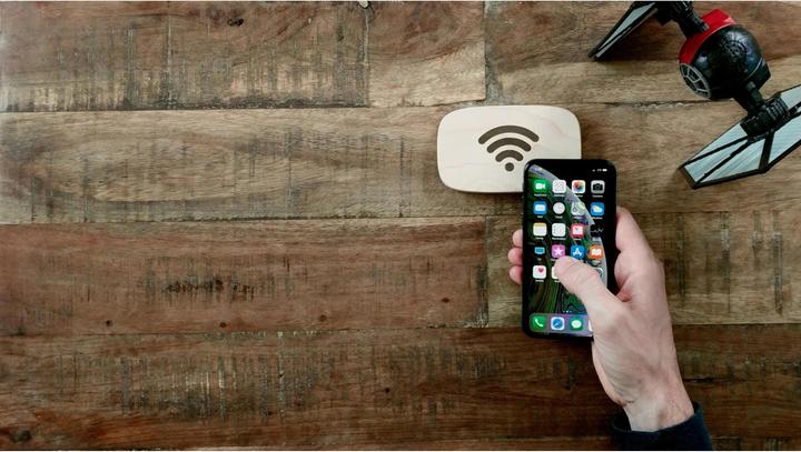 Produktbild Ten One Design Wifi Porter WLAN-Gastzugang über Kamera & NFC teilen (Abdeckung)