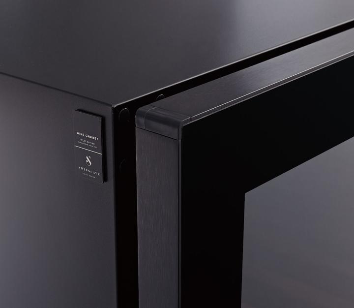 Actual product image Swisscave Premium Edition Single Zone Wine Cooler WLB-460F-MIX