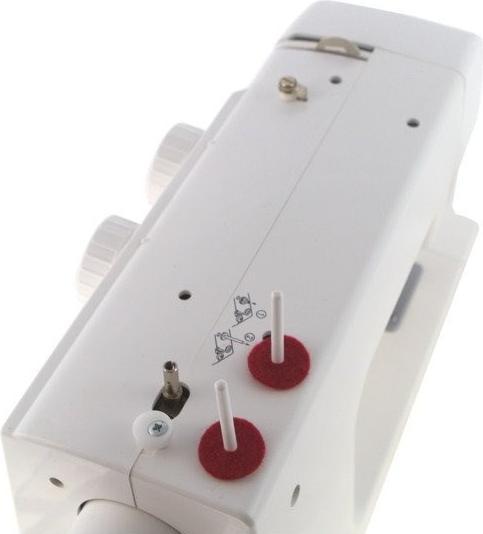 Actual product image Łucznik Maszyna do szycia Weronika 2008