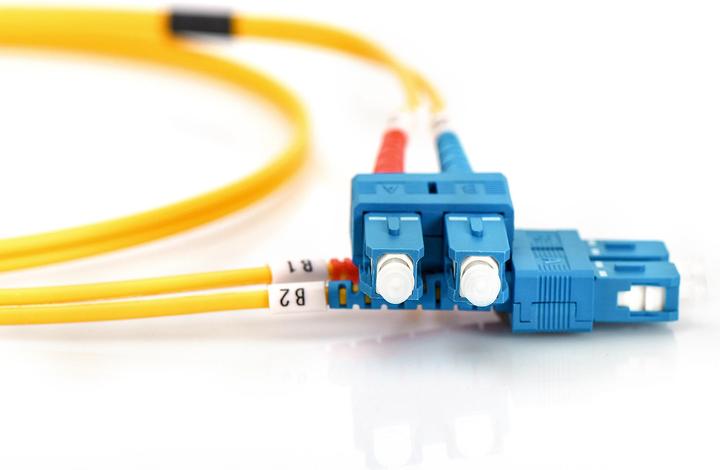 Produktbild Digitus LWL Patchkabel SC/SC 09/125um 2m Singelmode Duplex Halogenfrei mit Messprotokoll gelb (CAT7, 2 m)