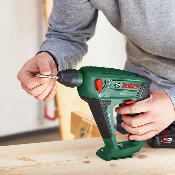 Image du produit Bosch Home & Garden Uneo Maxx (Fonctionnement sur batterie)