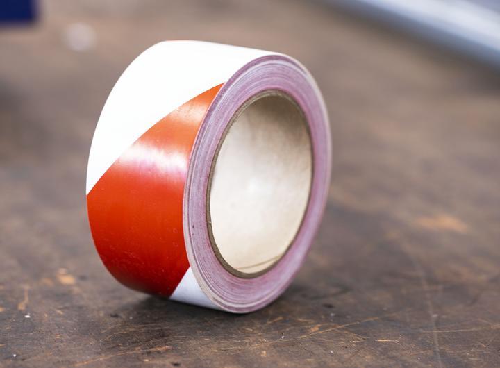 Immagine prodotto Rs Pro Nastro di marcatura del pavimento di tipo rosso/bianco, 50mm x 33m (50 mm)