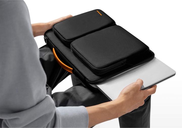 Actual product image tomtoc Versatile A42 (13", Apple, Universal)