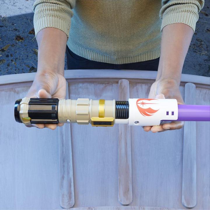 Produktbild Hasbro Lightsaber Forge Mace Windu