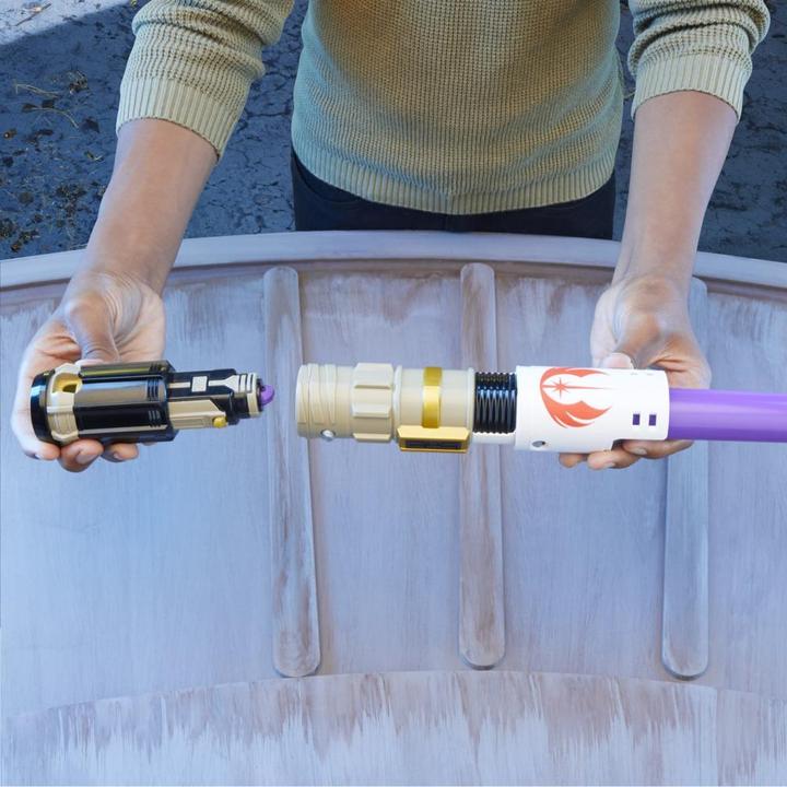 Produktbild Hasbro Lightsaber Forge Mace Windu
