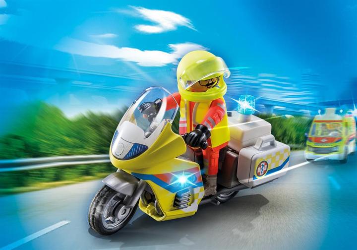 Actual product image Playmobil 71244 Rescue team (71244, Playmobil City Life)