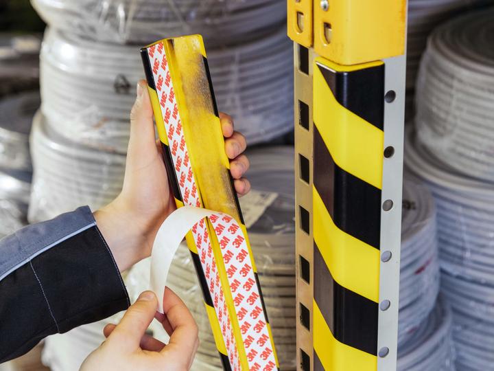 Immagine prodotto Durable Profilo di protezione angolare C35 / nero