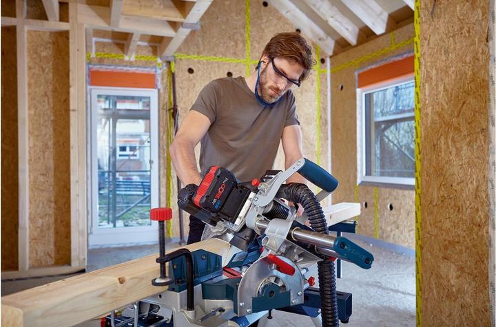 Actual product image Bosch Professional GCM 18 V-216