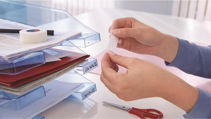 Image du produit tesa 1x tesafilm INVISIBLE, invisible mat, résistant au vieillissement et à la déchirure (19 mm)