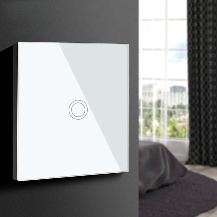 Actual product image Maclean Touch light switch