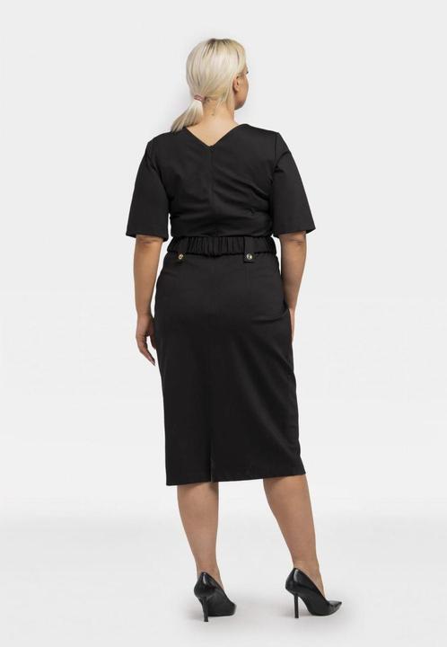 Image du produit Karko Modèle de robe plus-size (54)