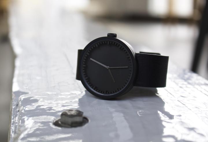 Image du produit Leff Amsterdam Tube D (Montre analogique, 42 mm)