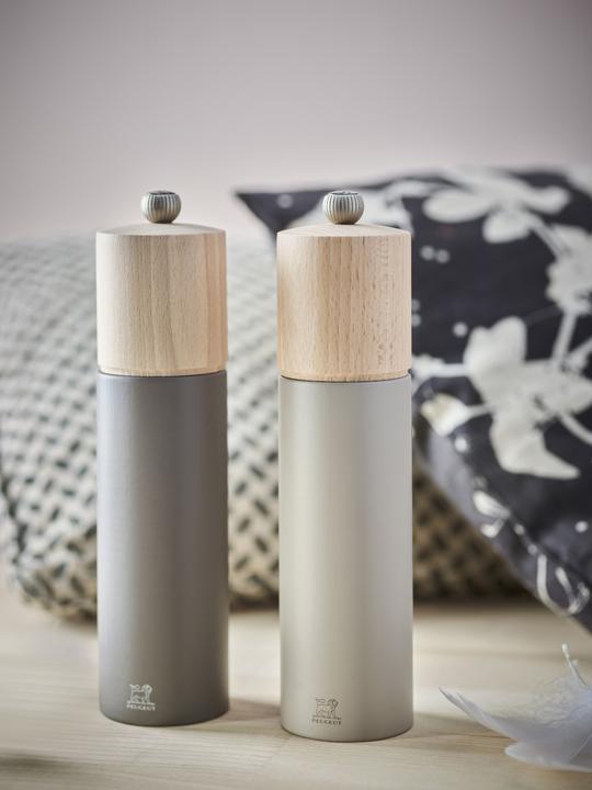 Actual product image Peugeot Boreal (Pepper)