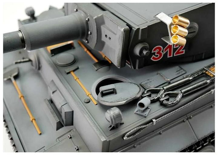Actual product image Torro Tank Tiger I, early version Grey, IR, Pro Edition, 1:16 (RTR Ready-to-Run)