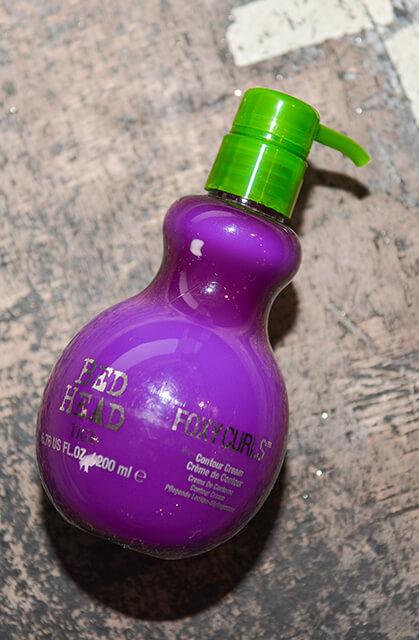 Image du produit Tigi Crème pour le contour des boucles de la tête de lit Foxy Curls (Crème capillaire, 200 ml)