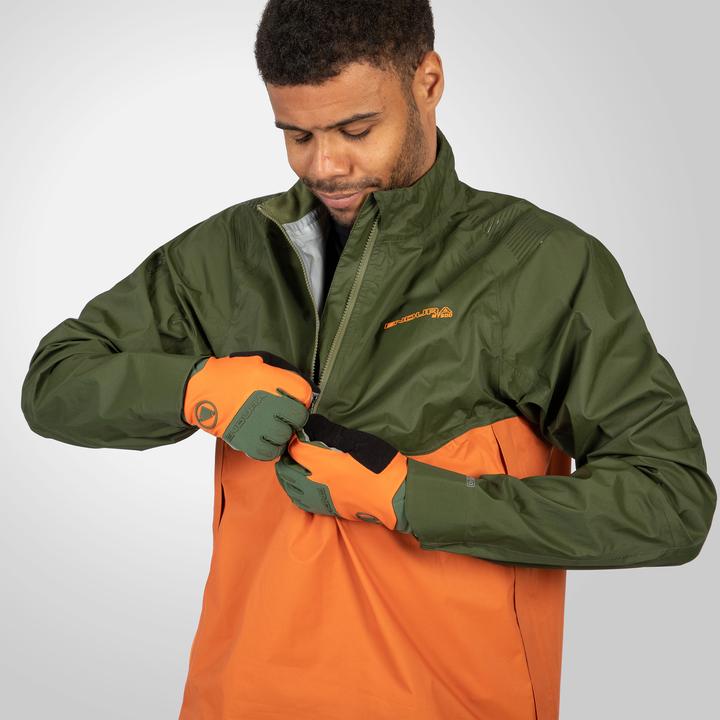 Actual product image Endura MT500 Lite Waterproof Pullover Jacket (L)