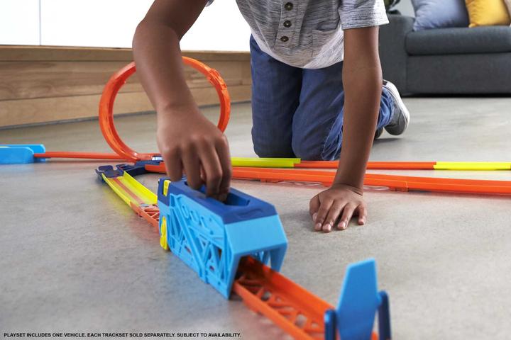 Image du produit Hot Wheels Track Builder Unlimited - Coffret Lancement Turbo - Petite Voiture / Circuit - Dès 6 ans