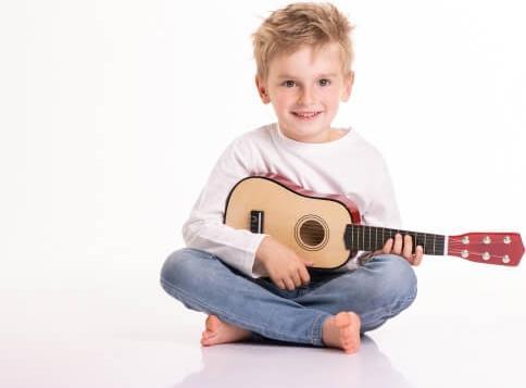 Actual product image Boogie Bee Guitar (Dutch, English, German, French, Italian)