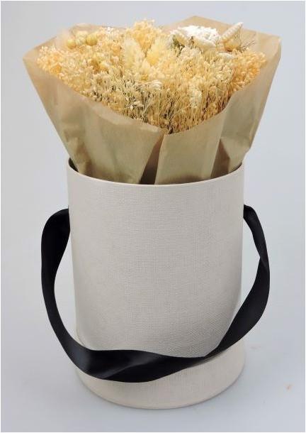 Actual product image Myflower Natural dried bouquet in gift box (Dried flowers)
