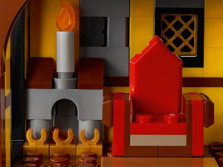 Actual product image LEGO Medieval castle (31120, LEGO Creator 3-in-1, LEGO Rare Sets)