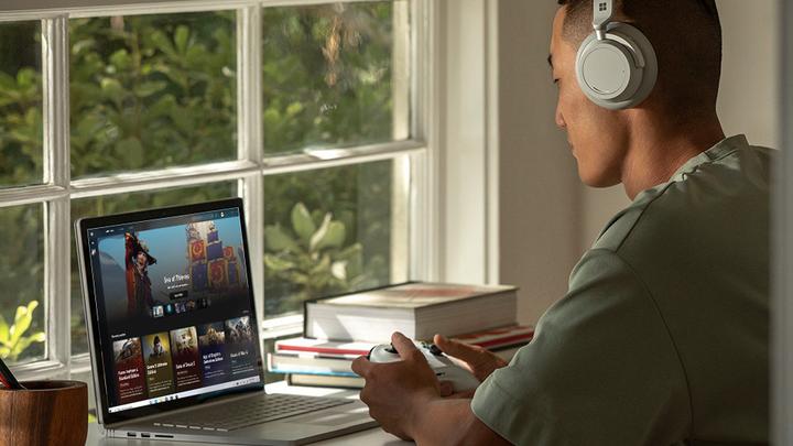 Produktbild Microsoft Surface Book 3 (15", Intel Core i7-1065G7, 32 GB, 512 GB, DE)