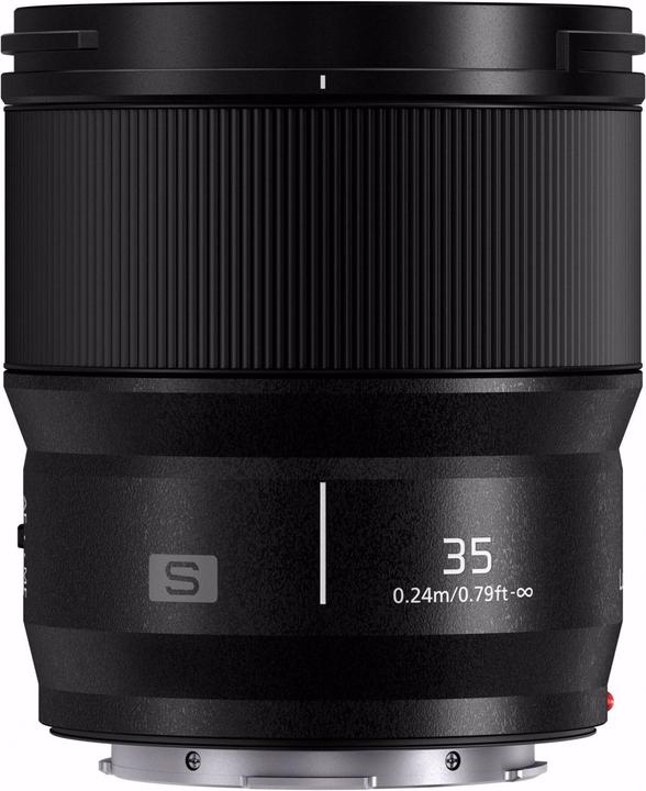 Panasonic Lumix S 35mm f/1.8 (L-Mount, full size)