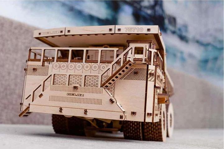 Image du produit Eco Wood Art Camion à benne BelAZ 75710