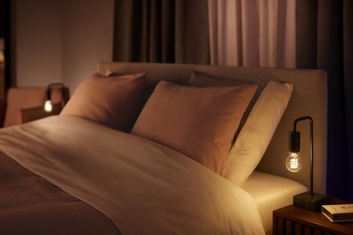 Produktbild Philips Hue White BT (E27, 7 W, 550 lm, 1 x, G)