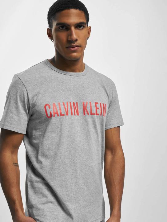 Actual product image Calvin Klein Crew Neck T-Shirt (M, L)