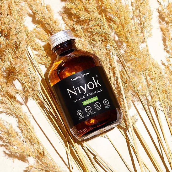 Image du produit Niyok Bain de bouche à la menthe poivrée 200 ml (200 ml, Cure-dents)