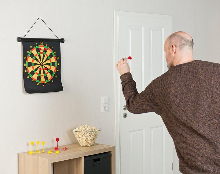 Actual product image Playtastic Magnetic dart game with target