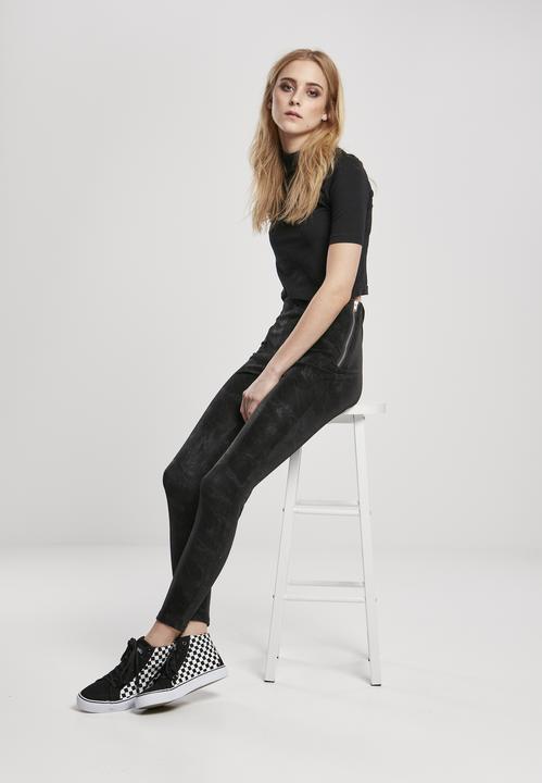 Produktbild Urban Classics Ladies Washed Synthetic Leather Pants (M)