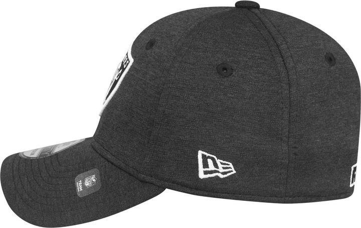 Immagine prodotto New Era Cappellino 39Thirty - SHADOW TECH Las Vegas Raiders - L/XL (L)