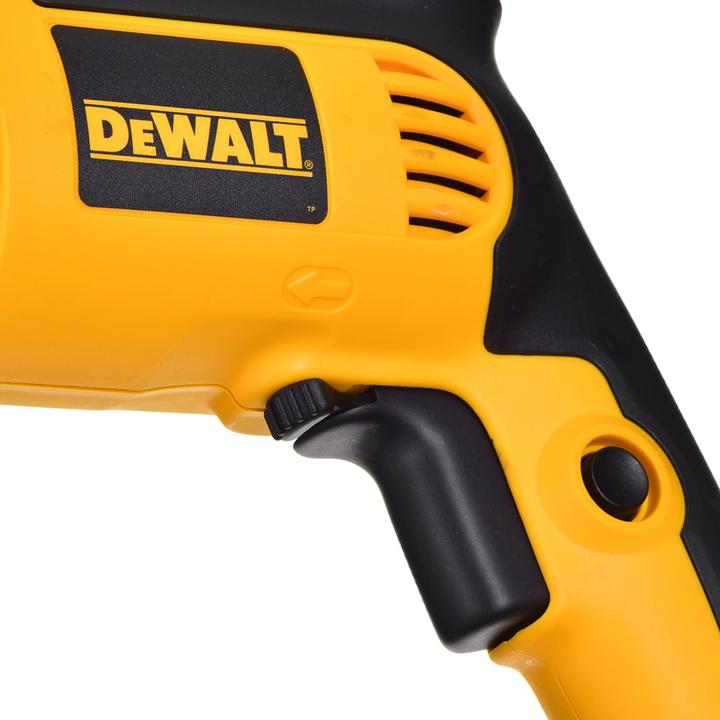 Productafbeelding DeWalt 650W 13mm slagboormachine snelspanboorhouder (Elektrische stroom)