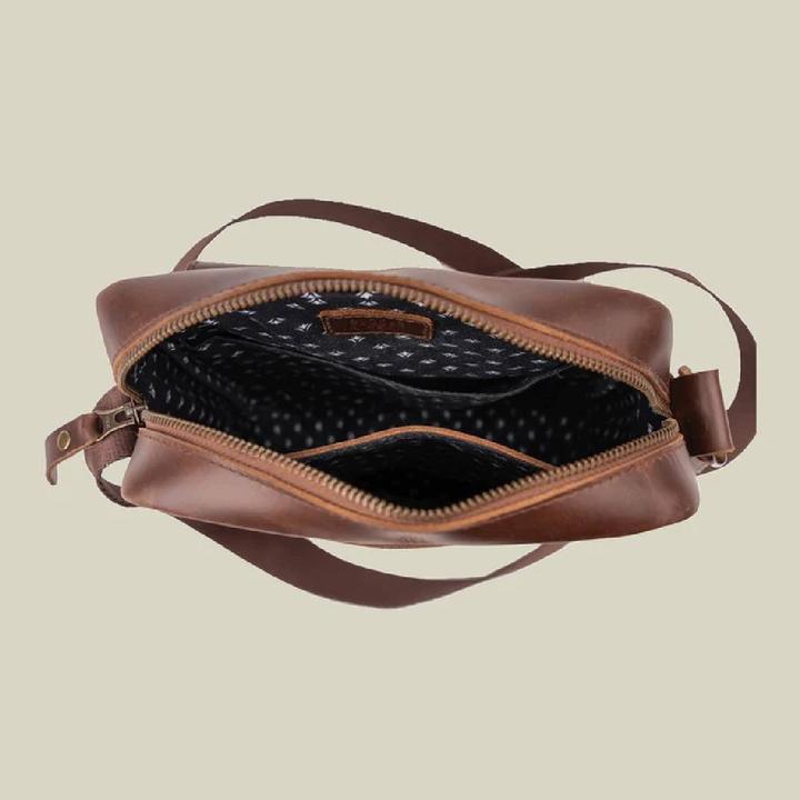 Produktbild Buckle & Seam Leder Reporter Bag Collector Braun/Dots
