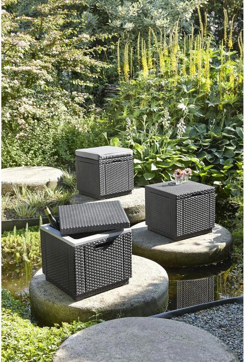 Actual product image Allibert Cube stool (with cushion)