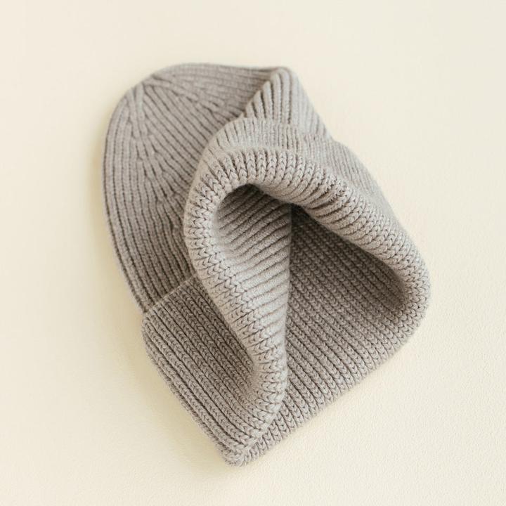 Produktbild Hvid Beanie Fonzie Pebble