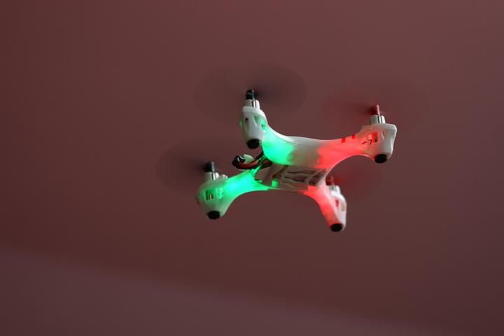 Produktbild Infiniti RC Nano Drone (6 min)