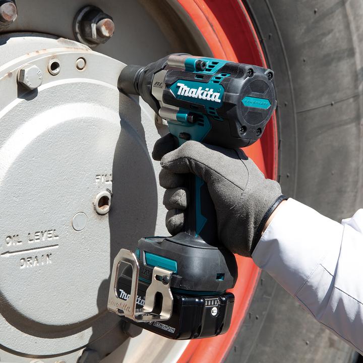 Actual product image Makita DTW700RTJ (Rechargeable battery operated)