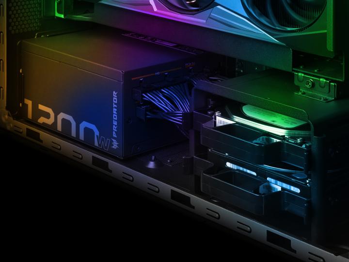 Actual product image Acer Predator Orion 7000 PO7-660 IU9K85814 gaming pc (64 GB, 2000 GB, GeForce RTX 5080)