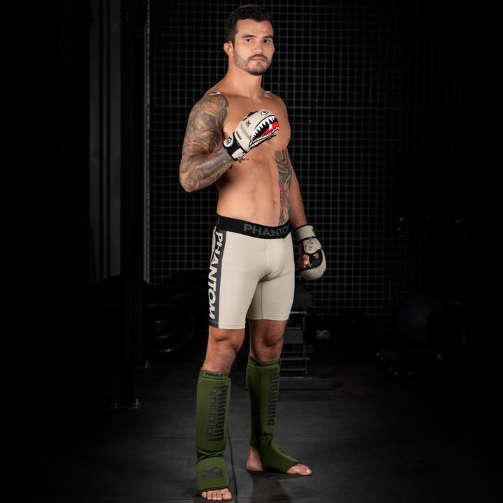 Actual product image Phantom Athletics Fightshorts VECTOR Apex (L)