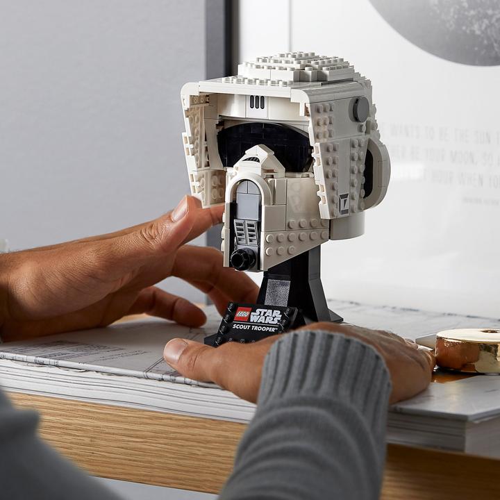 Actual product image LEGO Scout Trooper Helmet (75305, LEGO Star Wars)