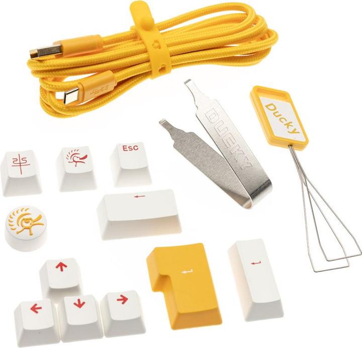 Produktbild Ducky One 3 Yellow SF gaming keyboard, RGB LED - MX-Silent-Red (DE, Kabelgebunden)