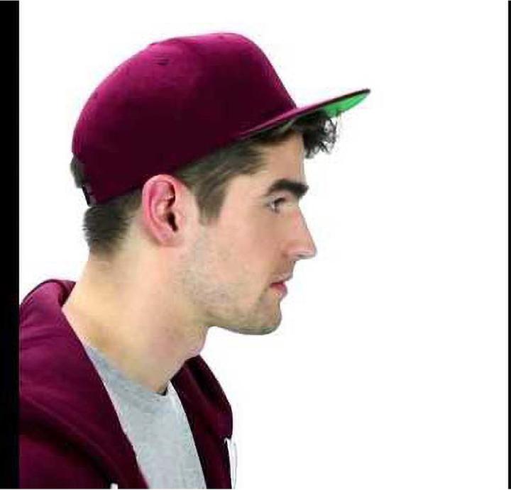 Actual product image Yupoong Baseball cap The Classic (One size)