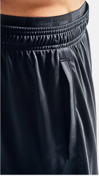 Actual product image Under Armour Tech Shorts (L)