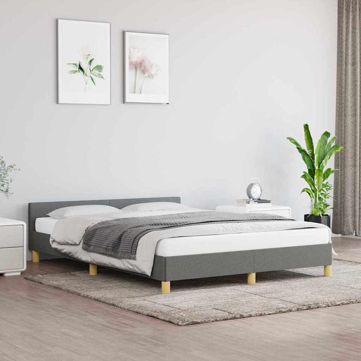 Gris foncé