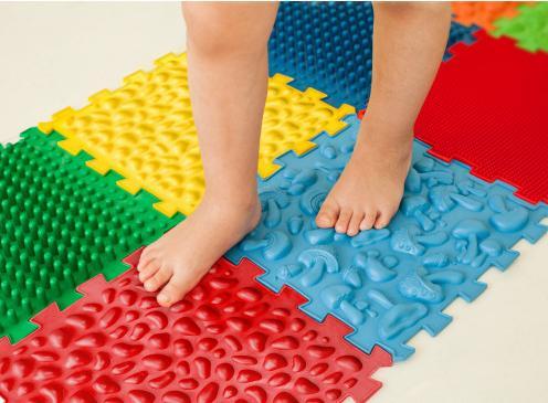 Immagine prodotto Montessori Tappetini ortopedici a struttura sensoriale Puzzle "Mix" 10 elementi con gioco d'avventura nella (26 x 26 cm)
