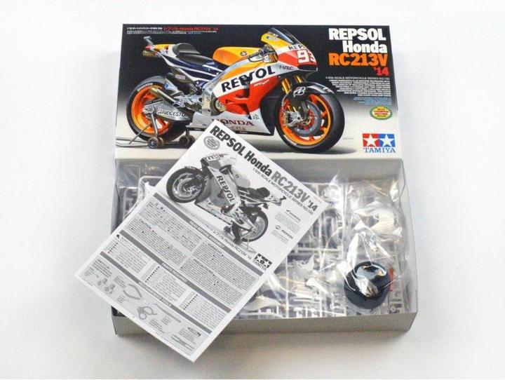 Actual product image Tamiya Repsol Honda RC213V 2014