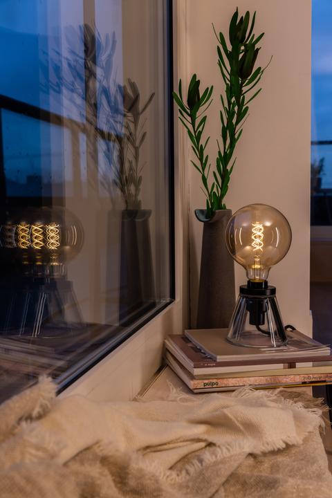 Actual product image Osram Vintage 1906 (E27, 4.80 W, 420 lm, 1 x, F)
