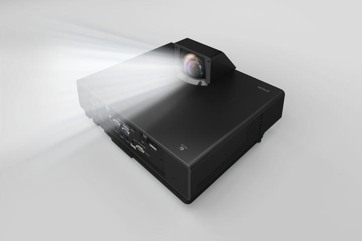 Image du produit Epson EB-805F (Full HD, 5000 lm, 0.27 - 0.37:1)